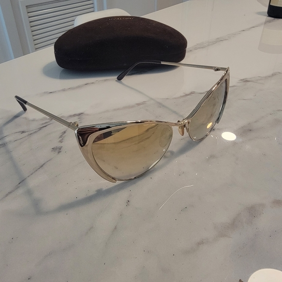 TOM FORD Gold Cat Eye Aviator with Mirrored Lens (Nastasya) - Picture 3 of 7